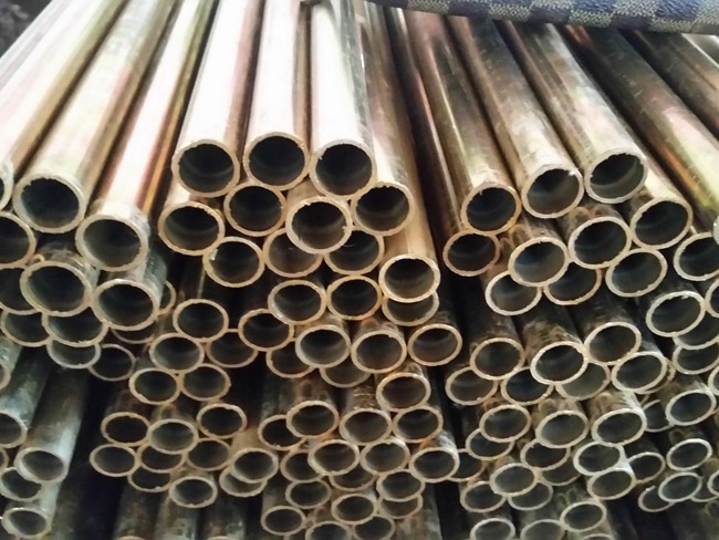 金屬穿線(xiàn)管怎么切割